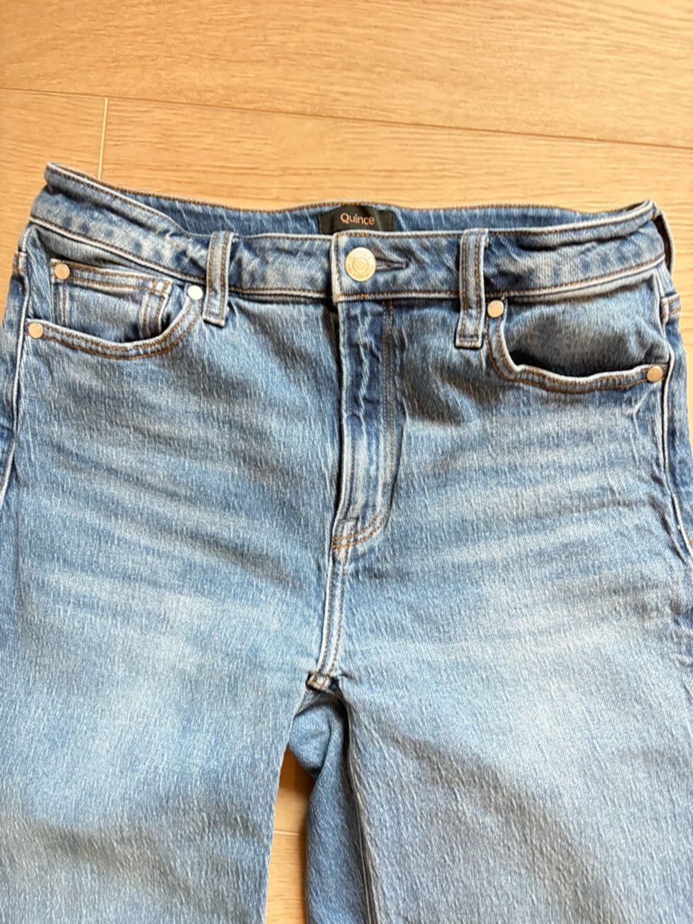 Quince Bella relaxed straight leg jeans, medium blue, size 29 - Picture 3 of 5
